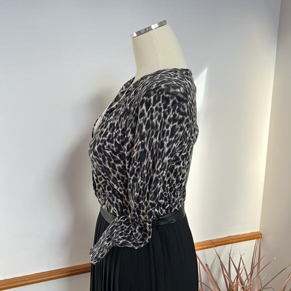 J. Crew Animal Print Light Weight Cardigan- Size Small - Picture 4 of 10